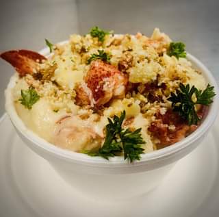 Cup of lobster Mac – limited time only, get yours while supplies last! Open 3-10